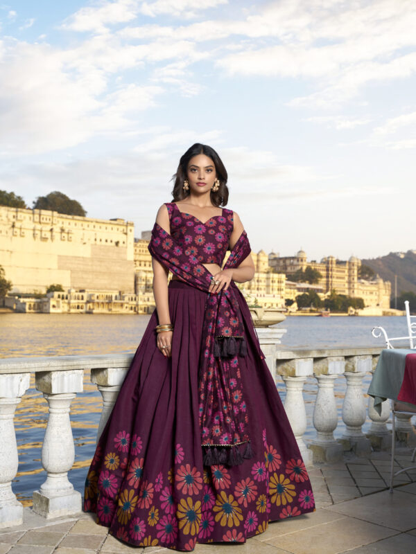 Chic Retro Floral Tusser Silk Lehenga Choli Set